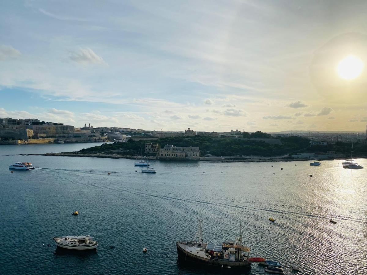 Sliema Seaview Apartment- Valletta Views - Apt 8, 49 Tigne Point Mansions Εξωτερικό φωτογραφία