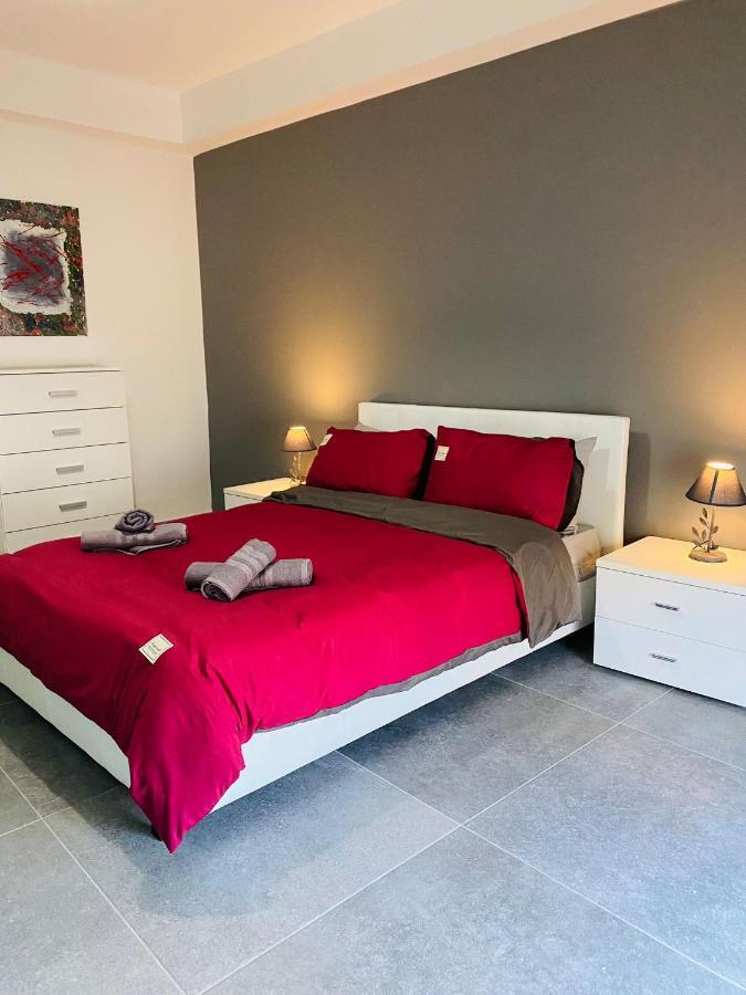 Sliema Seaview Apartment- Valletta Views - Apt 8, 49 Tigne Point Mansions Εξωτερικό φωτογραφία