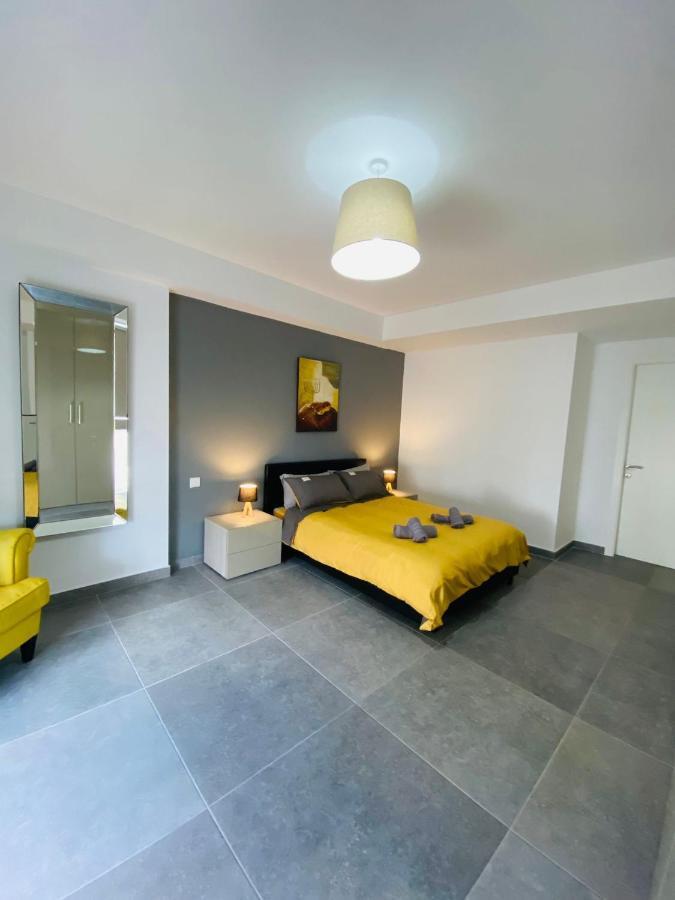 Sliema Seaview Apartment- Valletta Views - Apt 8, 49 Tigne Point Mansions Εξωτερικό φωτογραφία